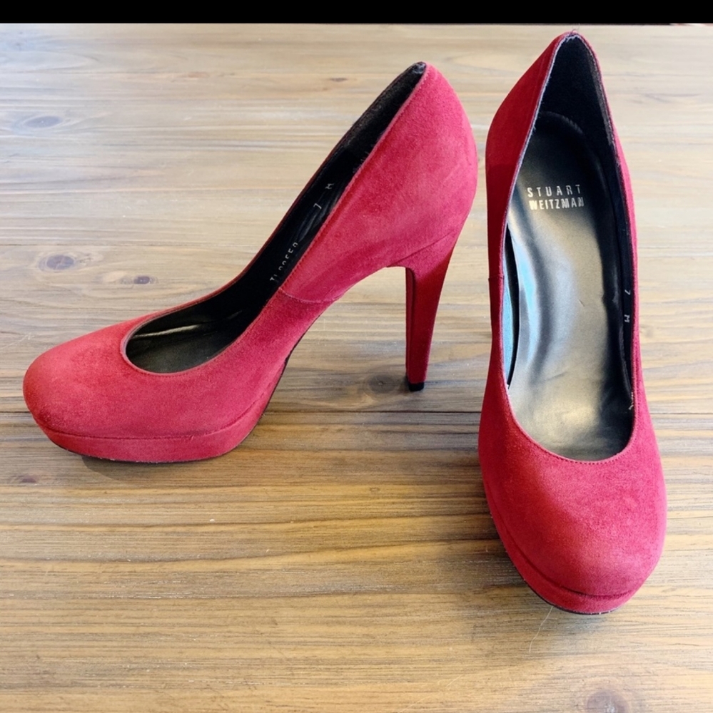 STUART WEITZMAN Burgundy Suede Platform Pumps